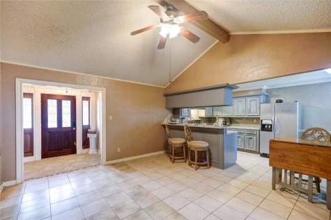 518 Westshire Drive Houston TX 77013
