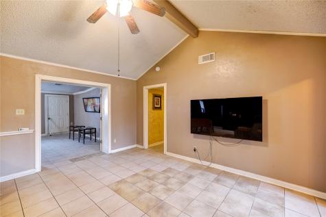 518 Westshire Drive Houston TX 77013