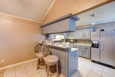 518 Westshire Drive Houston TX 77013