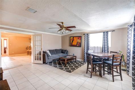 518 Westshire Drive Houston TX 77013