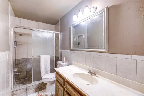 518 Westshire Drive Houston TX 77013