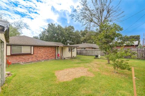 518 Westshire Drive Houston TX 77013
