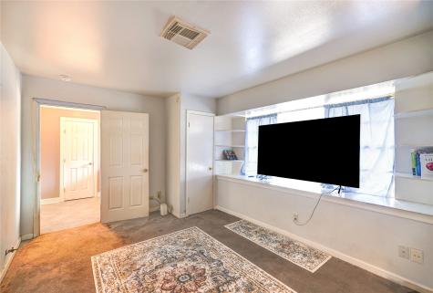 518 Westshire Drive Houston TX 77013