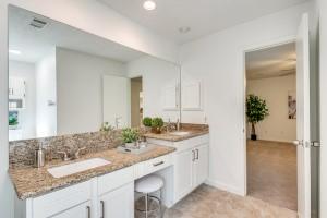 19823 Hoppers Creek Drive Katy TX 77449