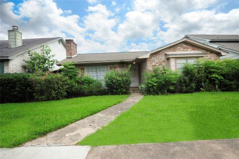 13032 Clarewood Drive Houston TX 77072