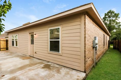 18306 Tuscana Shores Drive Cypress TX 77433