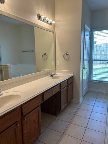 2312 Jefferson Crossing Drive Conroe TX 77304