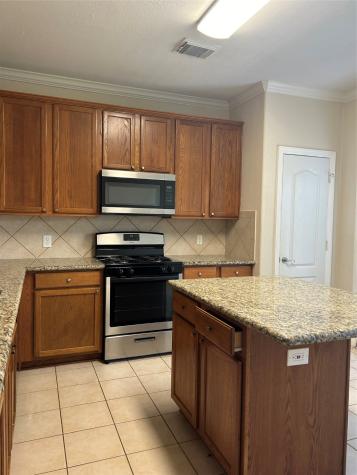 2312 Jefferson Crossing Drive Conroe TX 77304