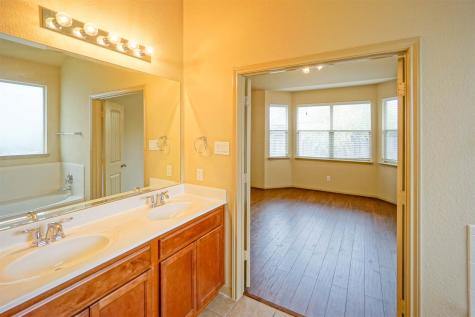 6139 Grassy Haven Lane Katy TX 77494