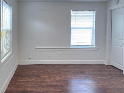 11 Norwood Street 4 Houston TX 77011