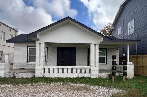 11 Norwood Street 4 Houston TX 77011
