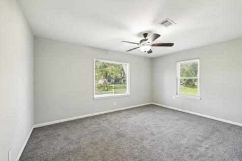 1121 Meyers Street Clute TX 77531
