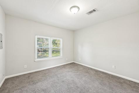 1121 Meyers Street Clute TX 77531