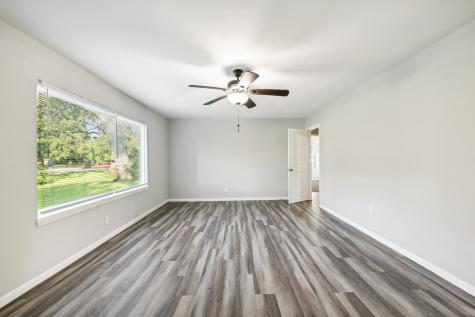 1121 Meyers Street Clute TX 77531