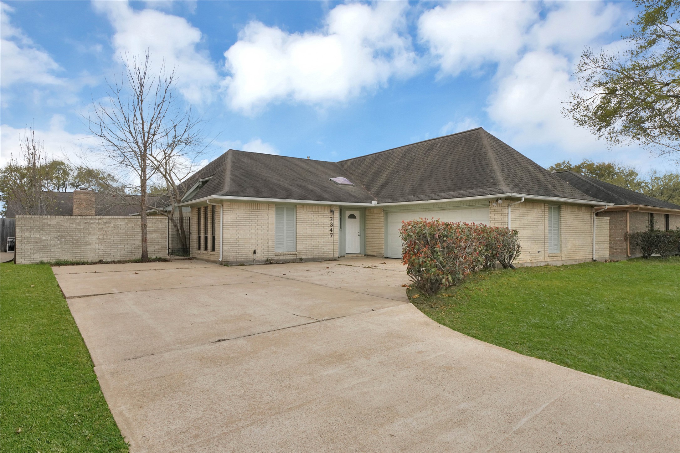 3347 S Sutton Square Stafford TX 77477