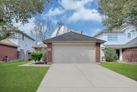5266 San Pablo Gardens Drive Houston TX 77045