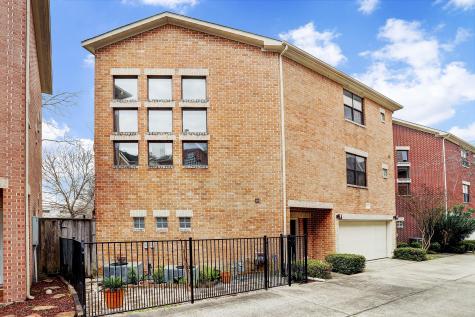 5917 Petty Street Houston TX 77007