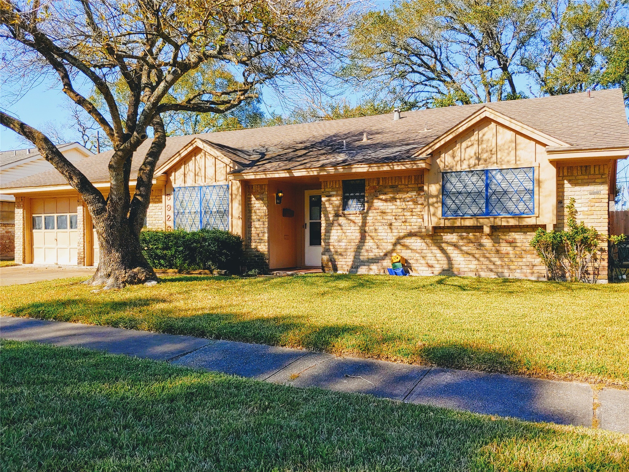5926 Ariel Street Houston TX 77074