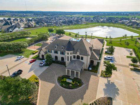 21011 Secretariat Meadow Lane Tomball TX 77377