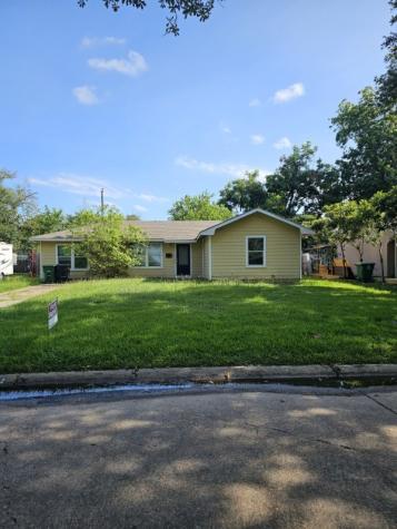 1221 Bayswater Drive Houston TX 77047