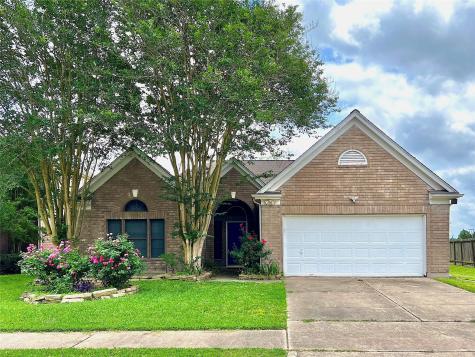 2929 Julie Ann Drive Pearland TX 77584