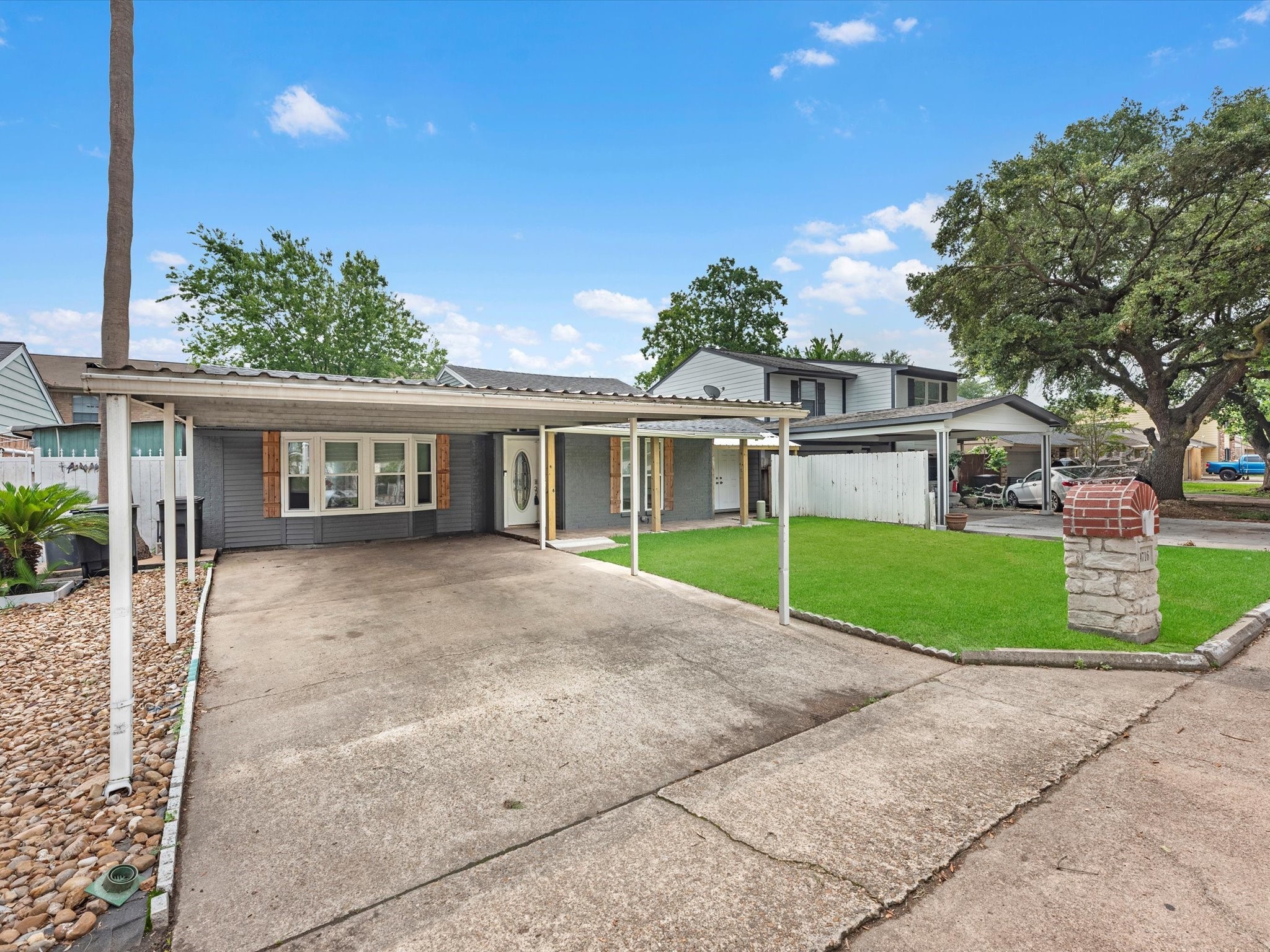 9716 Debbie Lane Houston TX 77038
