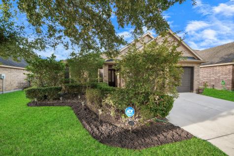 13018 Idle Water Lane Houston TX 77044