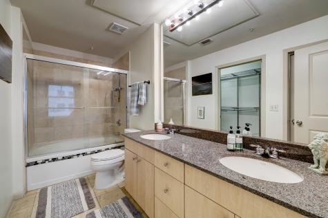 3505 Sage Road 308 Houston TX 77056
