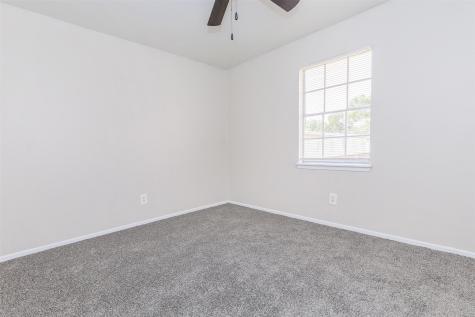 8271 Stone Street 7108 Houston TX 77061