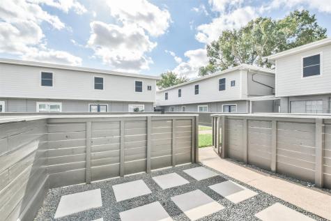 8271 Stone Street 7108 Houston TX 77061