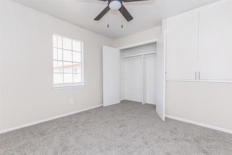 8271 Stone Street 7108 Houston TX 77061