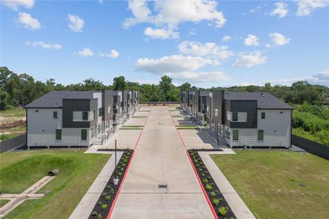 3522 Mansfield Building C Street C Houston TX 77091
