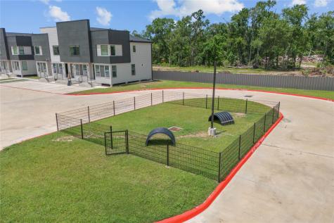 3522 Mansfield Building C Street C Houston TX 77091
