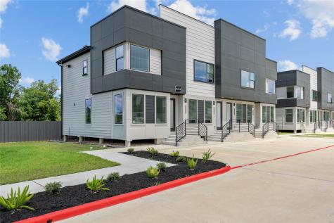 3522 Mansfield Building C Street C Houston TX 77091
