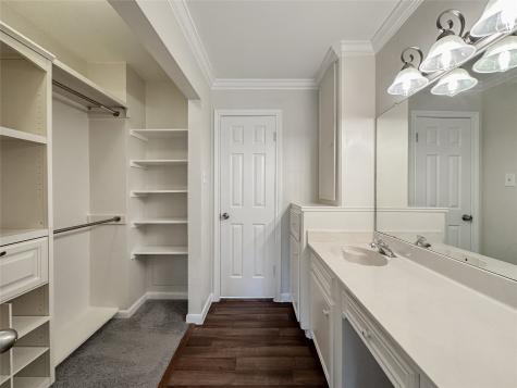 5515 Strack Road 135 Houston TX 77069