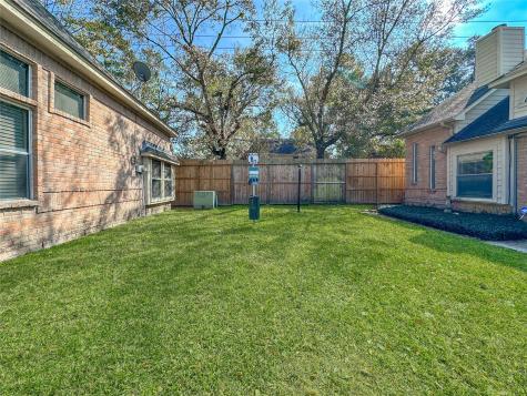 5515 Strack Road 135 Houston TX 77069