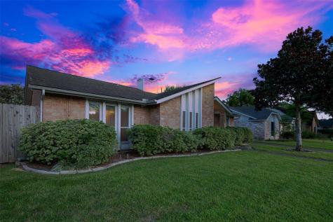 2723 Field Line Drive Sugar Land TX 77479
