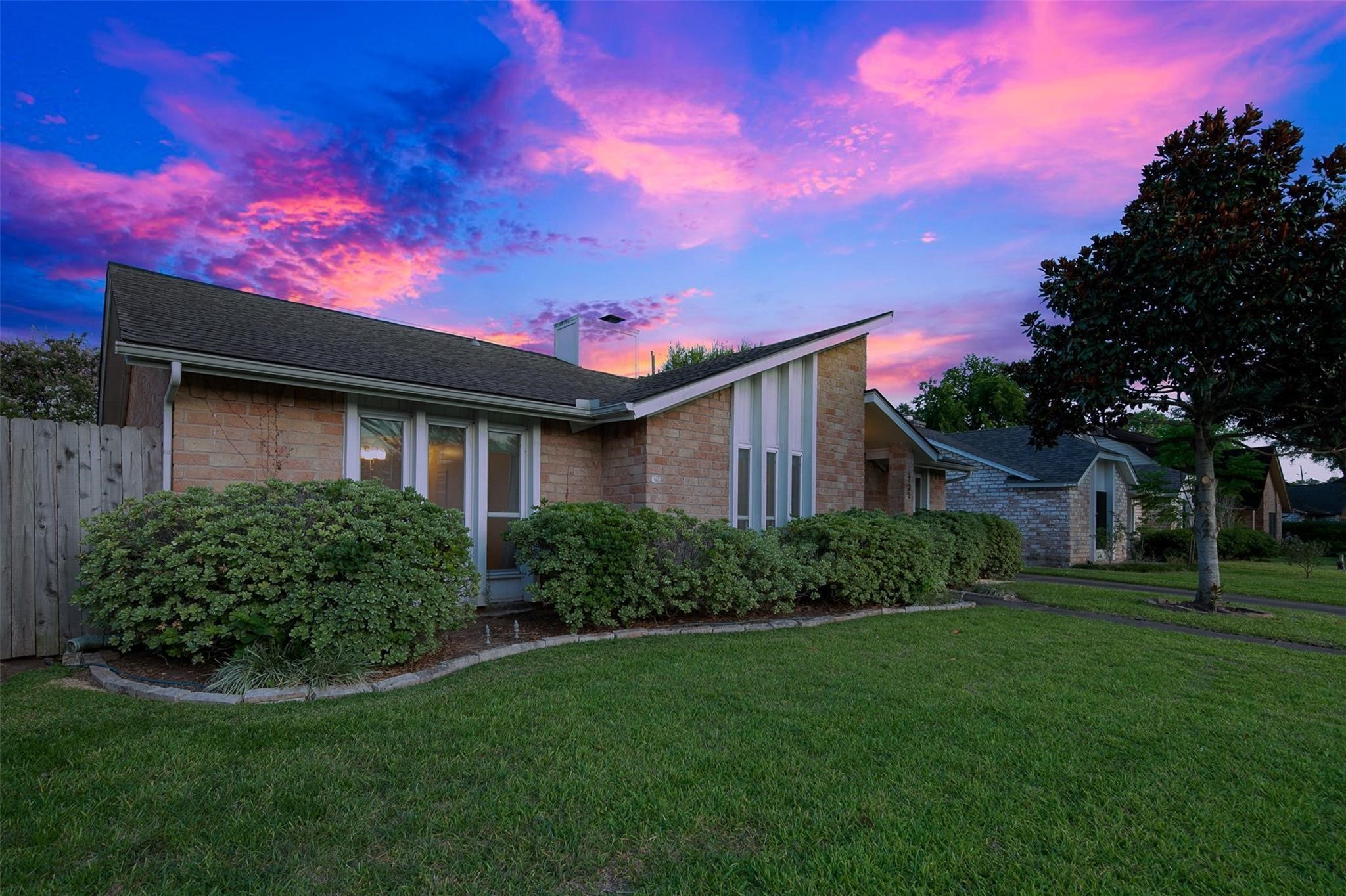 2723 Field Line Drive Sugar Land TX 77479