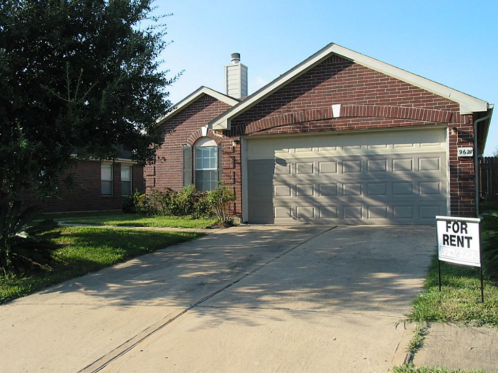 9627 Ravens Nest Court Houston TX 77083