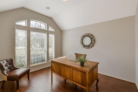 2823 Woodland Glen Lane Conroe TX 77385