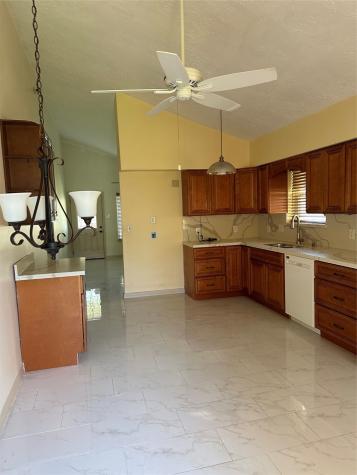 6707 Desert Rose Lane Houston TX 77086