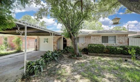 13335 Ambrose Street Houston TX 77045