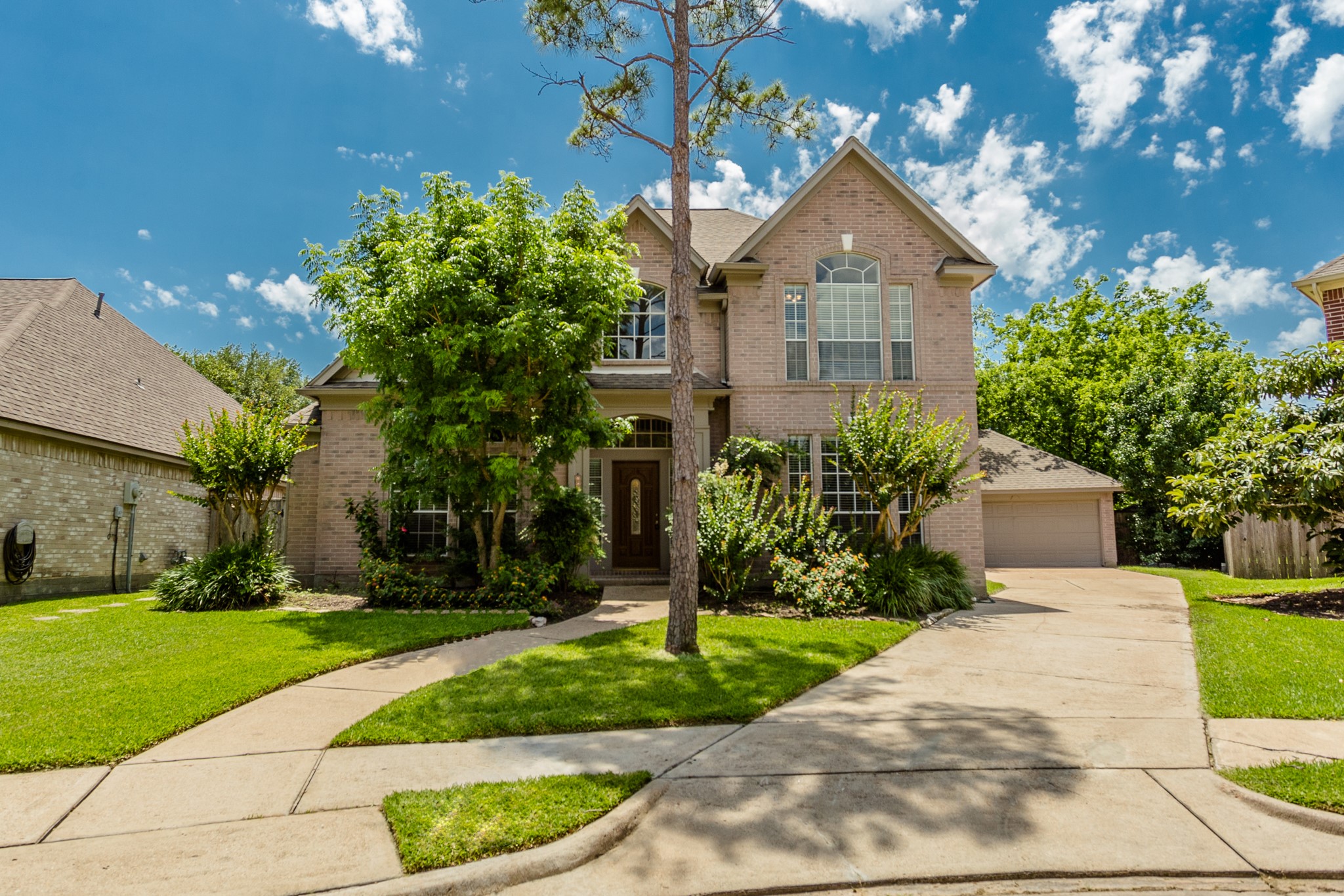 823 Misty Ridge Court Sugar Land TX 77479