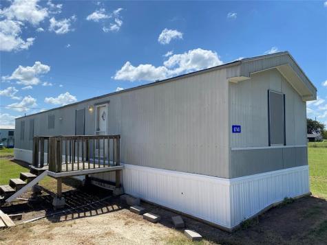 6745 Dan Lane Wallis TX 77485