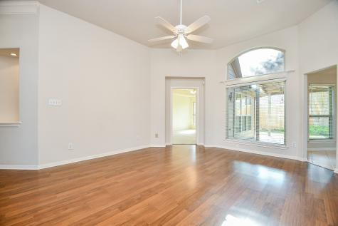 1816 Oak Lodge Drive Pearland TX 77581