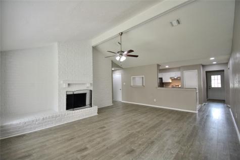 16410 Blackhawk Boulevard Friendswood TX 77546