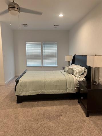 5314 Longmeadow Street B Houston TX 77033