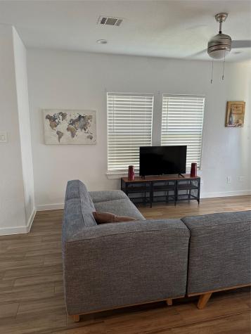 5314 Longmeadow Street B Houston TX 77033