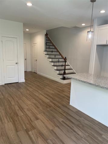 5314 Longmeadow Street B Houston TX 77033