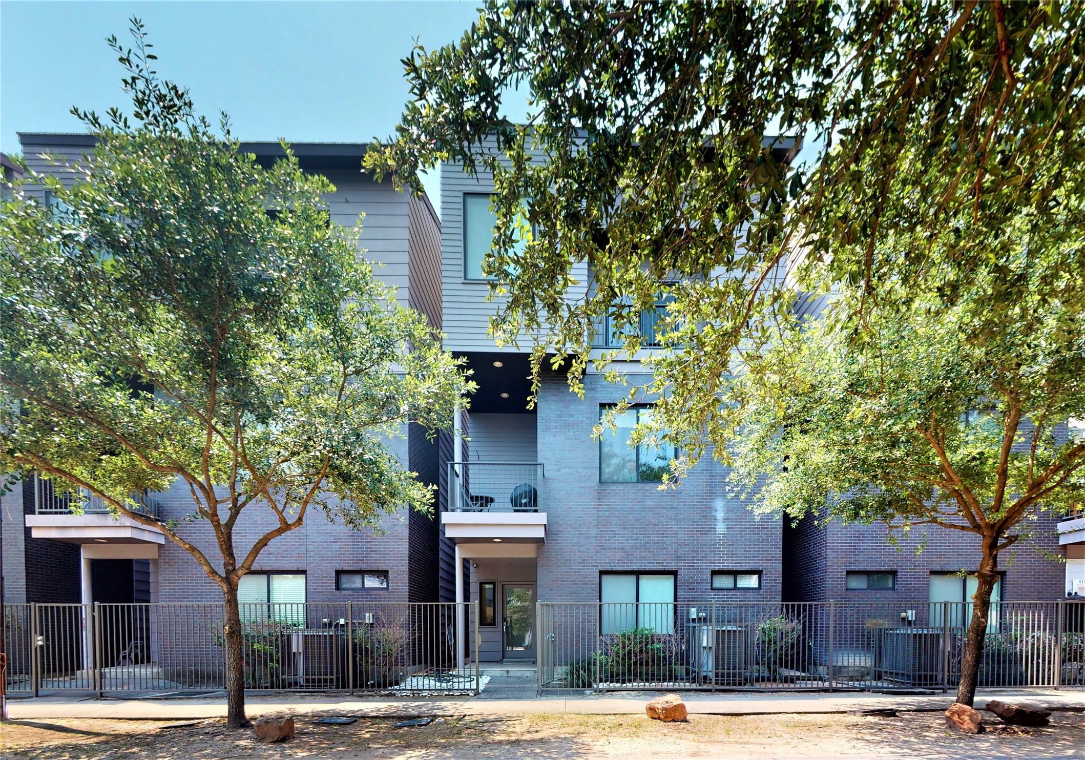 4109 Marina Street B Houston TX 77007